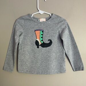 NWT- Truly Me Sparkle Witch Shoe long sleeve tee shirt, Gray, size 2T
